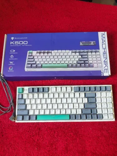 Teclado Mecânico Gamer Machenike K500-B94 RGB Switch Red - Na Caixa