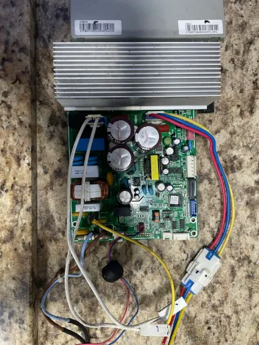 Placa de ar condicionado inverter 