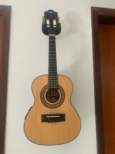 Vendo Cavaquinho Strinberg
