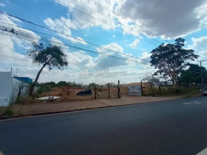 Terreno Área em São José do Rio Preto
