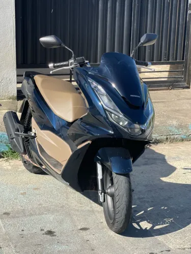 Honda PCX 160 DLX 2025