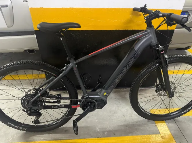 Bicicleta E-bike Oggi 8.2 Modelo 2024 Tamanho 19