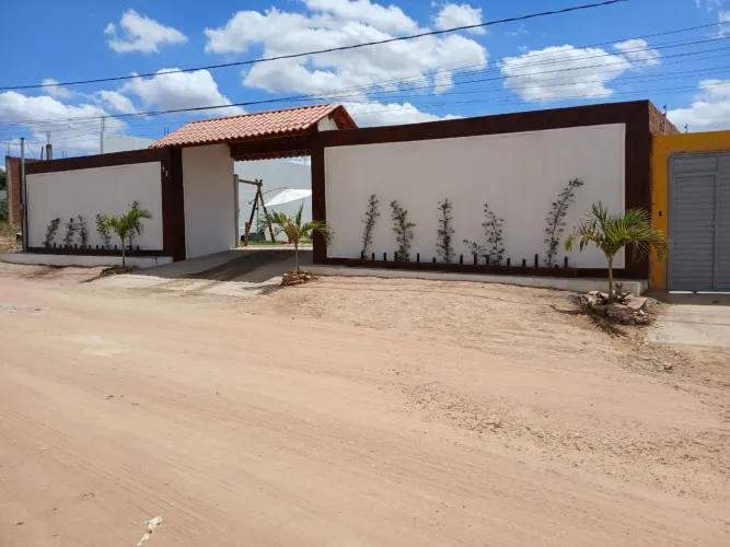 OPORTUNIDADE - CHÁCARA NO PAU FERRO