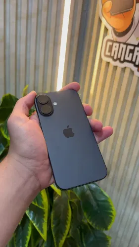 iPhone 16