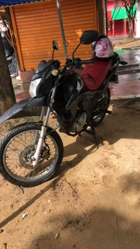 Vendo ou Troco Bross 160