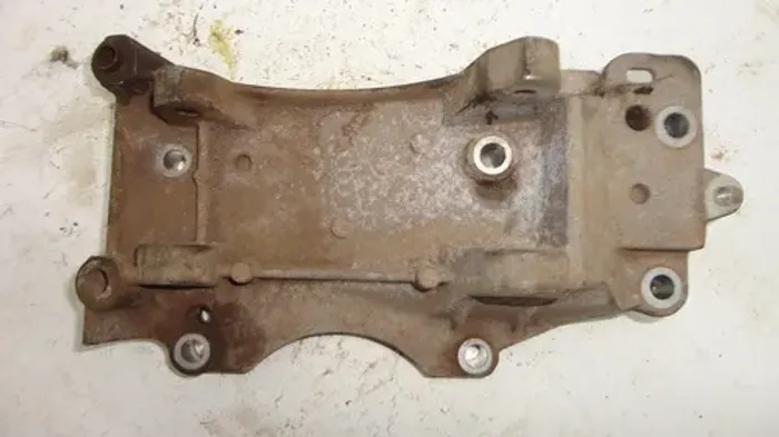 Suporte Alternador Citroen C5 2.0 2010