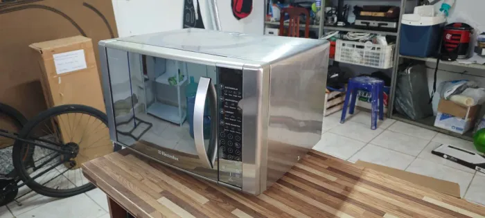 Micro ondas Eletrolux 31L