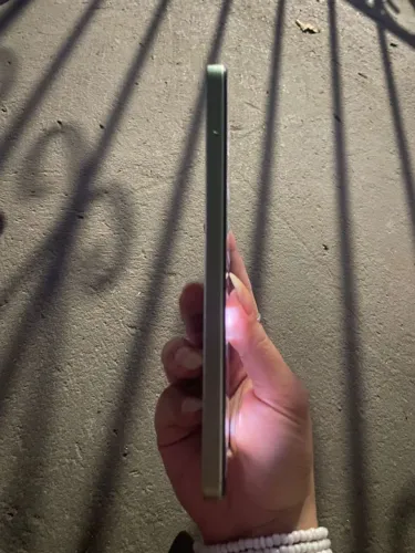 Vendo xiaomi 13c com a tela quebrada