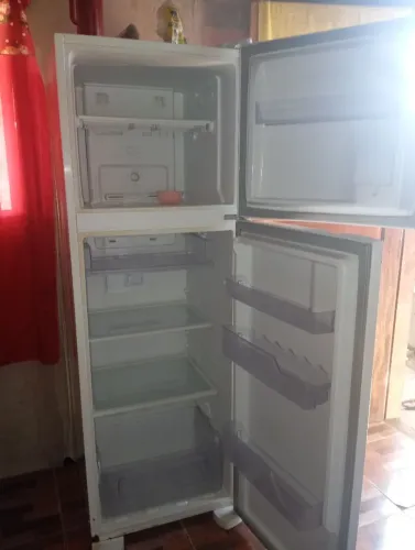 Geladeira gelo seco