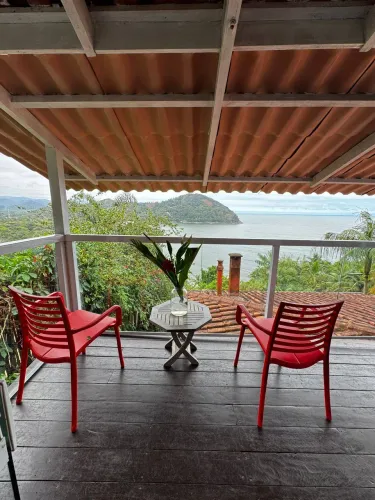 Apto com vista para o mar na praia da Barra do Sahy Locação Anual