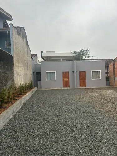 Alugo Casa bairro João Costa
