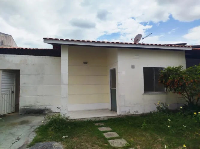 "Casa em condomínio por R$ 340 mil - oportunidade pra sair do aluguel!"