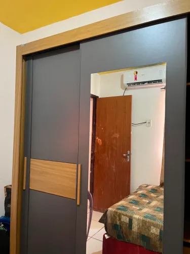 Guarda roupa casal