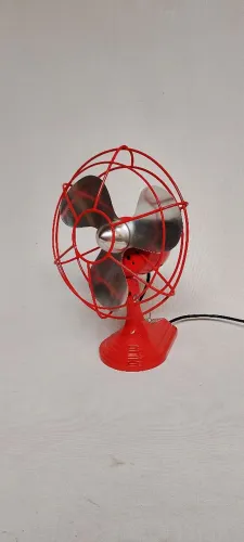 Ventilador Teclason antigo restaurado vermelho brilhante