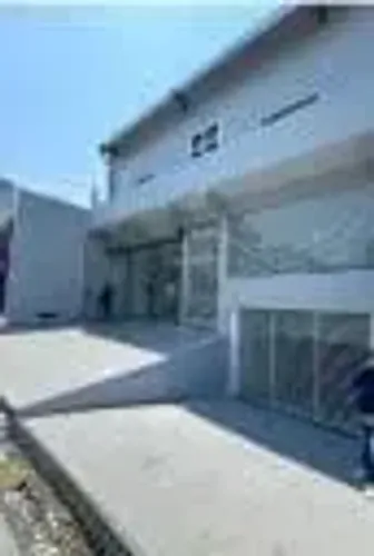 Praça 14 / Prédio Comercial / 9 8 2. 2 3 8 9 7. 3