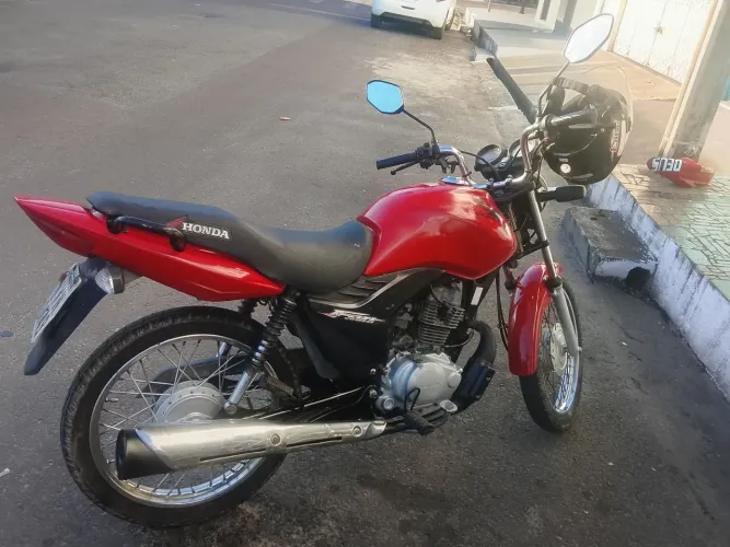 Honda cg conservada vendo troco