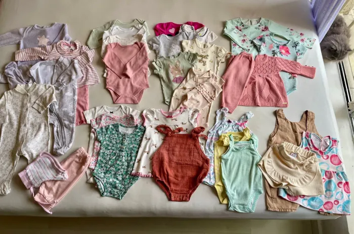 Lote menina 3-6 meses NOVO (32 peças)
