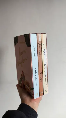 Livros de Jane Austen - Box Orgulho e Preconceito - Edições Ilustradas - Excelente Estado