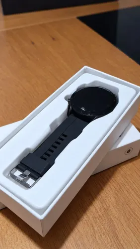 Smartwatch HW20E Preto com Caixa