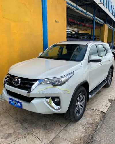 Toyota Hilux SW4 SRX 4X4 2.8 TDI 16V Dies. Aut. 2019