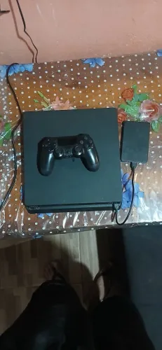 Ps4 usado em boas condições 