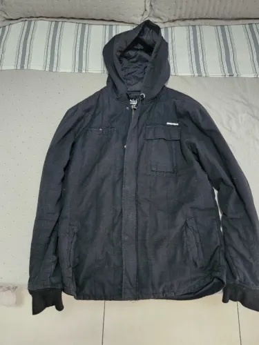 Jaqueta Quiksilver Preta Vintage