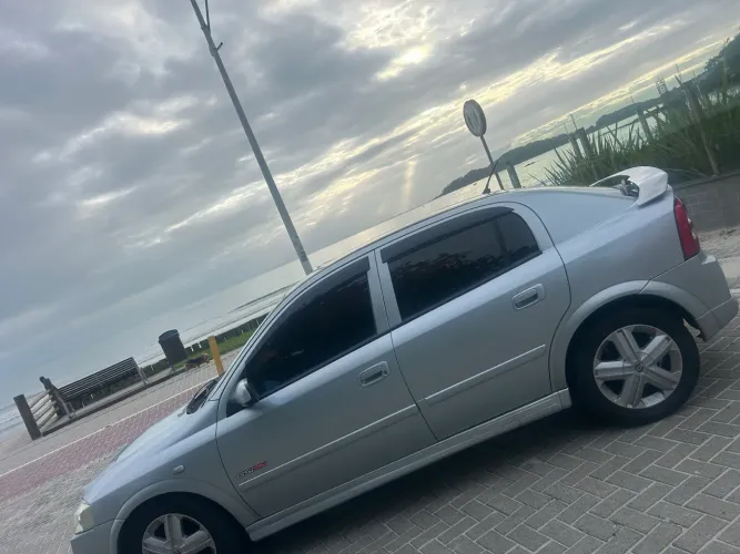 Chevrolet Astra GSI 2.0 16V 136cv Hatchback 5P 2003