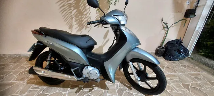 Vendo Biz 125Es 2015