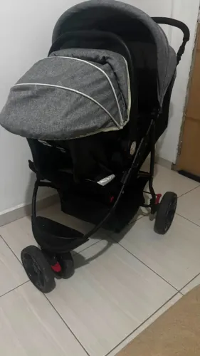 Carrinho + Bebe conforto Baby Style 3 rodas