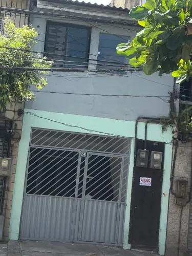 Alugo casa no alto tipo apartamento na Trav. Vileta entre Alm. Barroso e Rômulo Maiorana