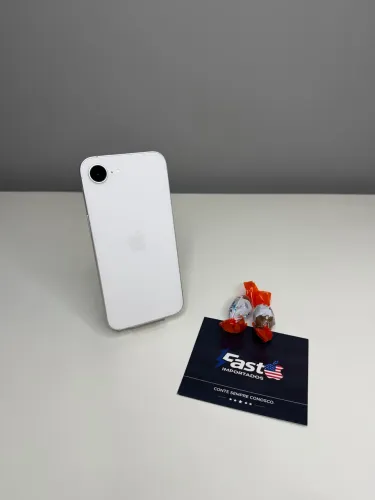 iPhone 16e 128Gb Branco - OPORTUNIDADE