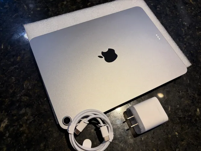 iPad Air M4