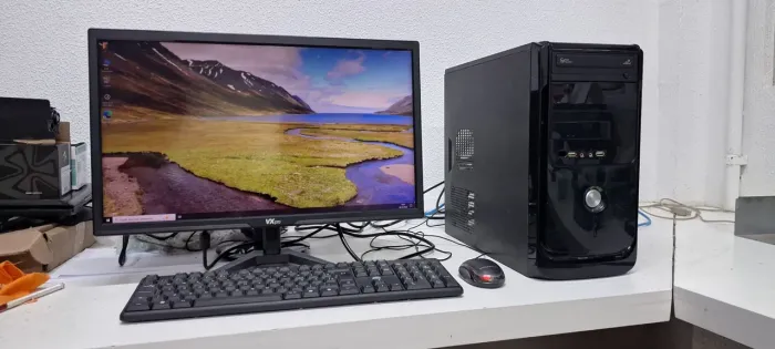 Computador home office 