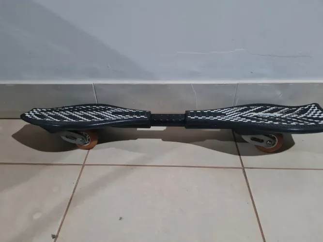 Waveboard ( Skate de duas rodas)