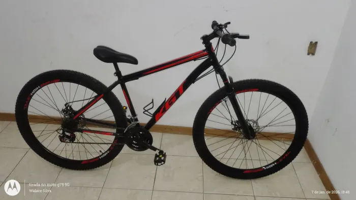 bicicleta aro 29 aço carbono , freio a disco , 21 velocidades , KGT *LEIA A DESCRIÇÃO*