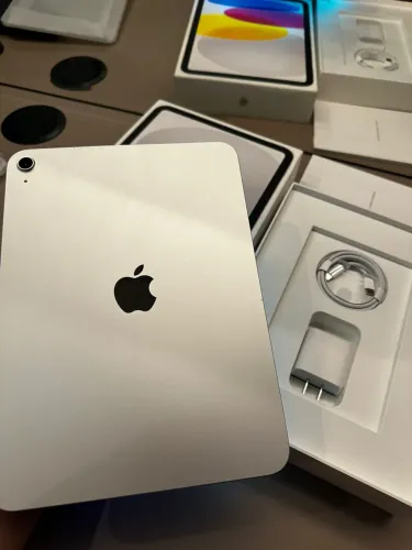 iPad 11