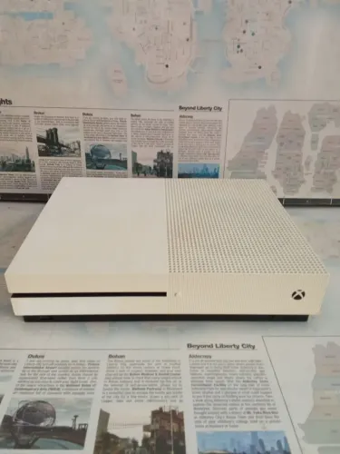 Xbox One S com defeito