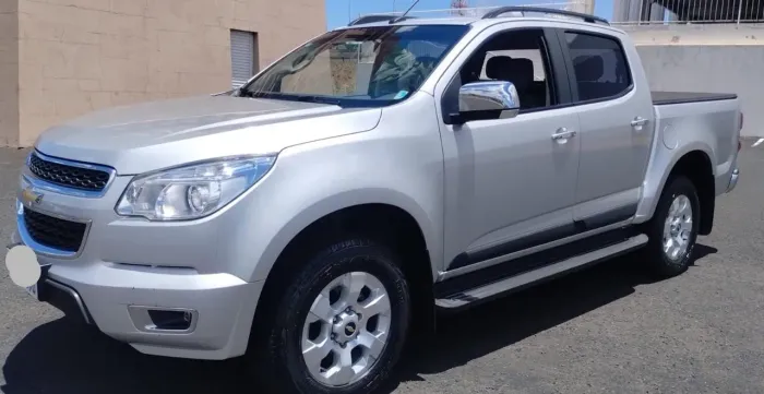 Chevrolet S10 Pick-up LT 2.4 F.power 4X2 CD 2014