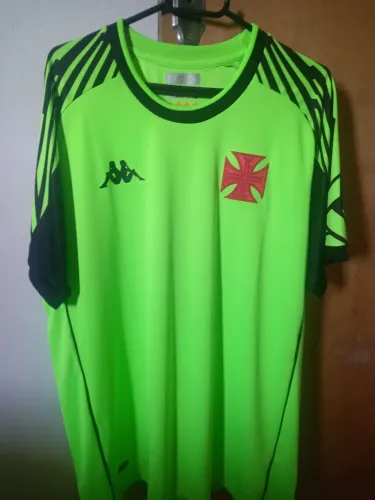 Camisa do vasco semi nova 3g mais veste bem um EG