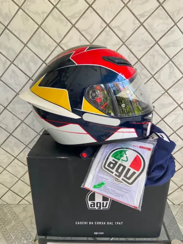 Capacete AGV