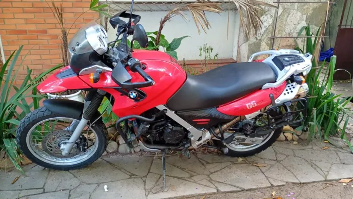 BMW 650 GS, ano 2011.