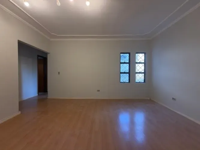 Apartamento amplo no rita vieira