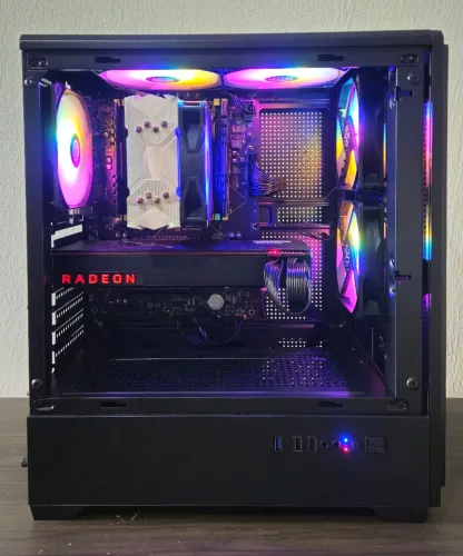 PC GAMER INTEL AMD