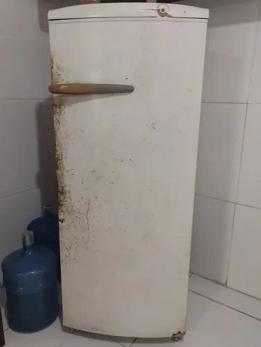 Geladeira Consul funcionando 