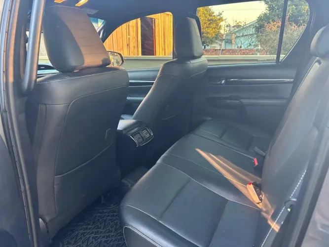 Toyota Hilux CD SRX 4X4 2.8 TDI 16V Diesel Aut. 2019