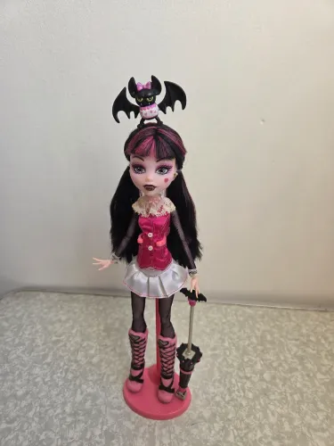 Draculaura Básica - Monster high