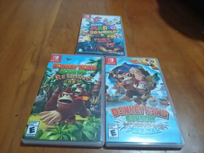 Donkey Kong tropical freeze + DK Returns + Mário 3d world