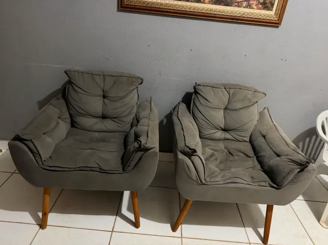 Vendo duas poltronas 380,00 reais