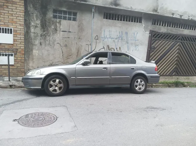 Honda Civic Sedan LX 1.6 16V Aut. 4P 2000