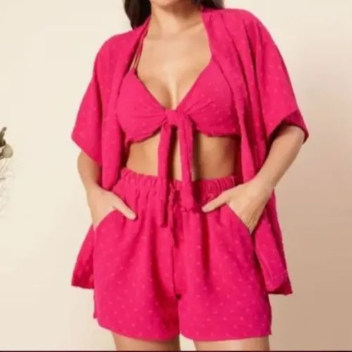 Conjunto (kimono+short+cropped com bojo) rosa tecido detalhado)